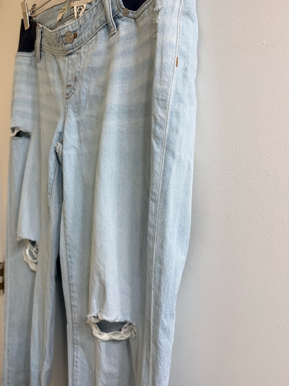 Madewell NWT Maternity Side-Panel Slouchy Boyjean Ripped Edition Size 26 - Picture 9 of 16